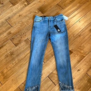 DL1961 MARA Instasculpt Jeans
